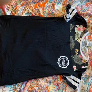 Victoria’s Secret PINK short sleeve shirt